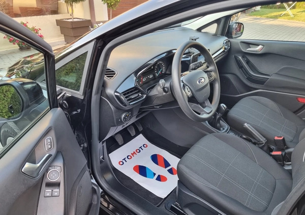 Ford Fiesta cena 40900 przebieg: 47600, rok produkcji 2018 z Nowy Tomyśl małe 379